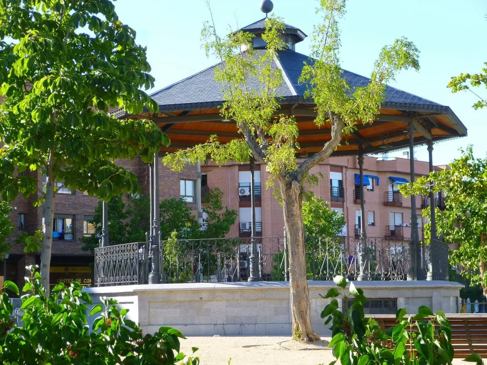 Templete de música en la Plaza de la Constitución